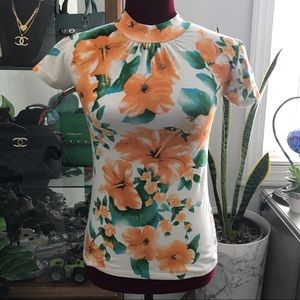SOLD Turtleneck Flower Top(PreOwned)